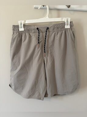 Legends Luka Shorts Men’s Size Small Gray Beige Lined 8” Athletic Workout Gym